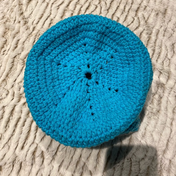 Hand made hat - Picture 2 of 2